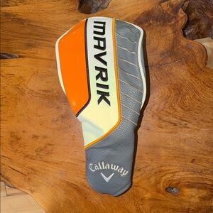 Callaway MAVRIK Driver Headcover in Orange, Gray & Cream